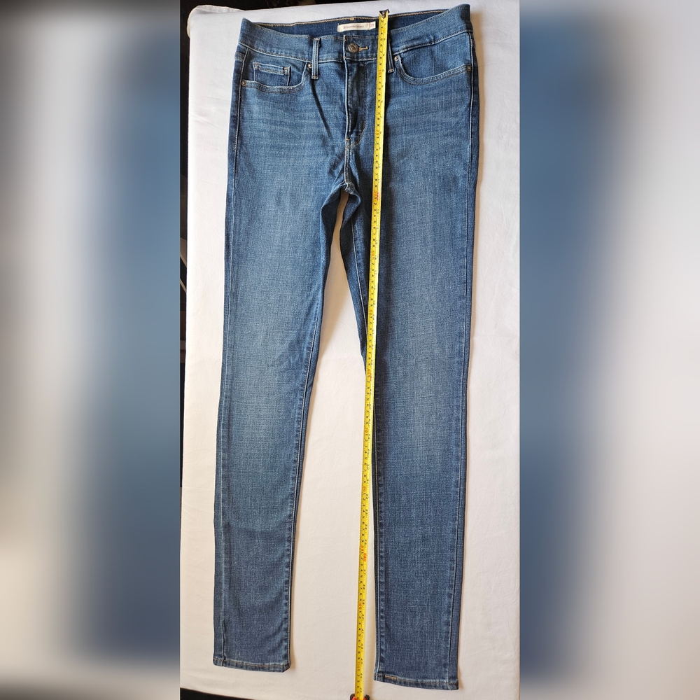 Levi's 311 Shaping Skinny Women’s Jeans, Size 29, 11” Rise, 33” Inseam